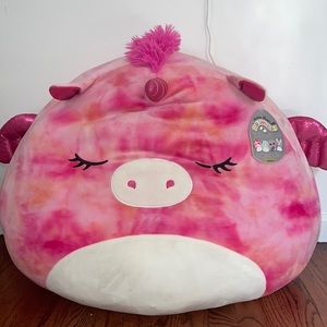 Giant Squishmallow